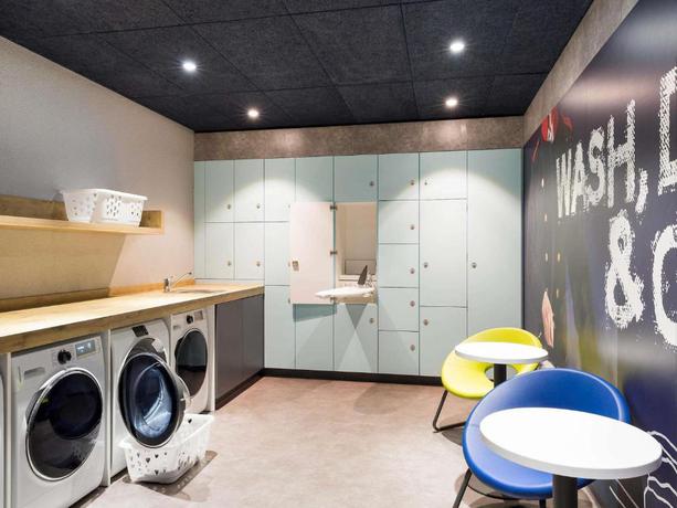 Imagen de los interiores del Hotel Ibis Budget Zurich Airport. Foto 8