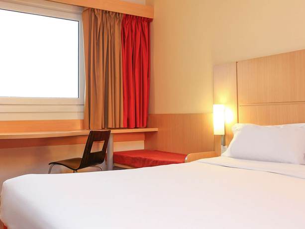 Imagen de la habitación del Hotel Ibis Buenos Aires Obelisco. Foto 12