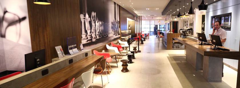 Imagen de los interiores del Hotel Ibis Buenos Aires Obelisco. Foto 19