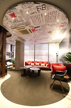 Imagen de los interiores del Hotel Ibis Buenos Aires Obelisco. Foto 20