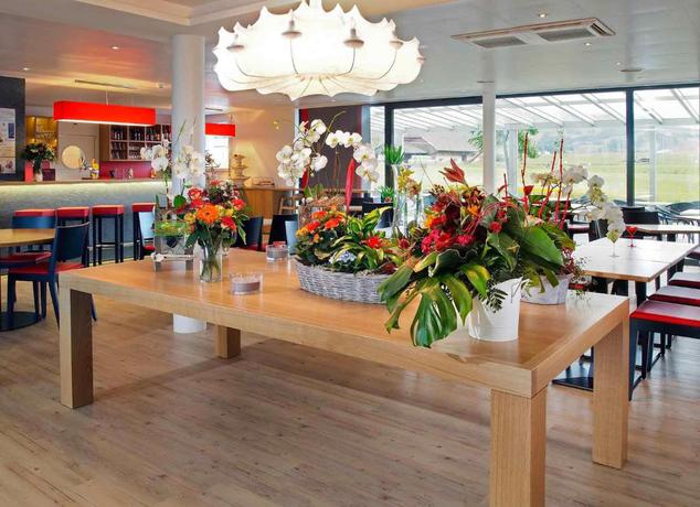 Imagen de los interiores del Hotel Ibis Bulle La Gruyere. Foto 11