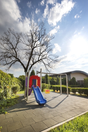 Imagen de los exteriores del Hotel Ibis Bursa. Foto 17