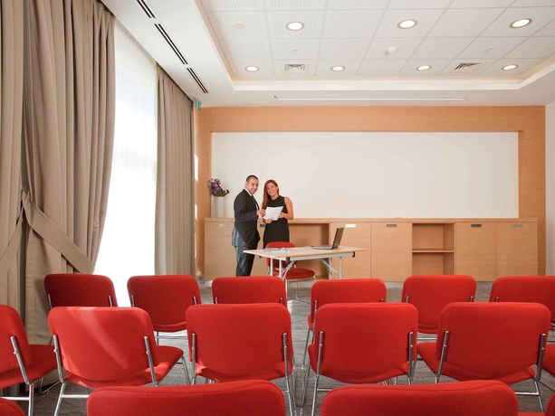 Imagen de los interiores del Hotel Ibis Bursa. Foto 19