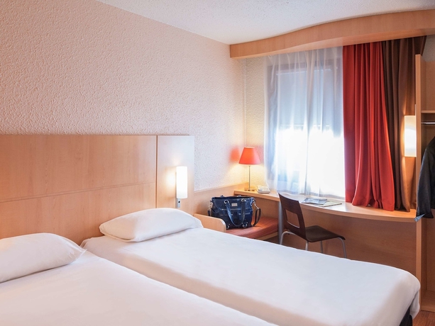 Imagen de la habitación del Hotel Ibis Cambrai. Foto 10