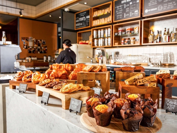 Imagen del bar/restaurante del Hotel Ibis Cambridge Central Station. Foto 5