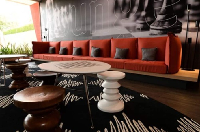 Imagen del bar/restaurante del Hotel Ibis Campo Grande. Foto 8