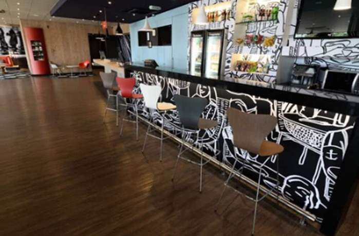 Imagen de los interiores del Hotel Ibis Campo Grande. Foto 19