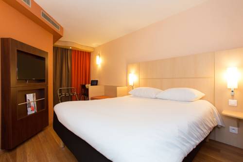 Imagen general del Hotel Ibis Cannes Centre. Foto 2