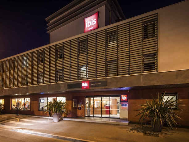 Imagen general del Hotel Ibis Cannes Mandelieu. Foto 3