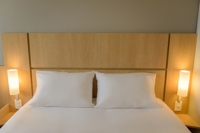 Imagen de la habitación del Hotel Ibis Cartagena Marbella. Foto 10