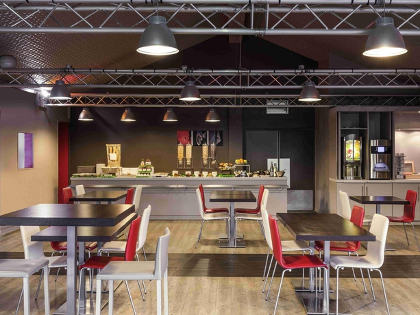 Imagen general del Hotel Ibis Cergy Pontoise Le Port. Foto 4