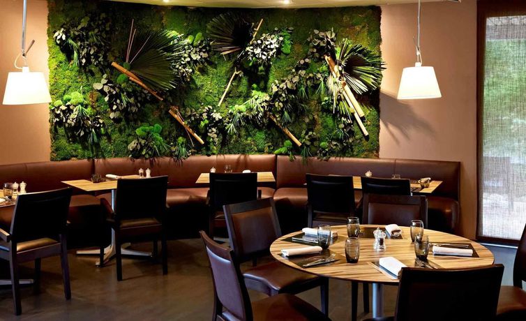 Imagen del bar/restaurante del Hotel Ibis Chalon Sur Saone Europe. Foto 8