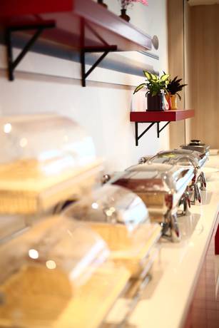 Imagen del bar/restaurante del Hotel Ibis Changchun Tongzhi Street. Foto 8
