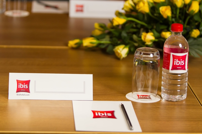 Imagen del bar/restaurante del Hotel Ibis Chennai Sipcot. Foto 4