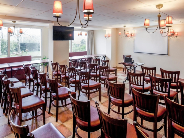 Imagen de los interiores del Hotel Ibis Cherbourg La Glacerie. Foto 16