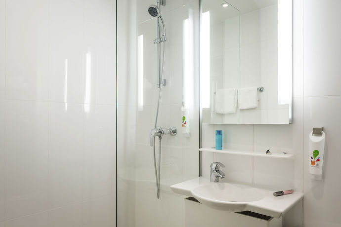 Imagen de la habitación del Hotel Ibis Chevilly Orly Tram 7. Foto 16