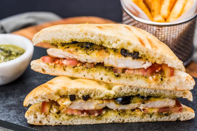 Imagen del bar/restaurante del Hotel Ibis Chia. Foto 4