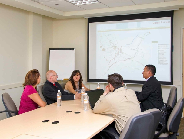 Imagen de la habitación del Hotel Ibis Chihuahua. Foto 11