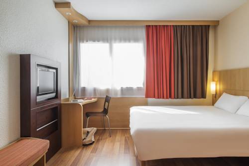 Imagen de la habitación del Hotel Ibis Cholet. Foto 5