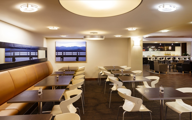 Imagen del bar/restaurante del Hotel Ibis Christchurch. Foto 8