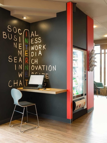 Imagen de los interiores del Hotel Ibis Chur. Foto 11