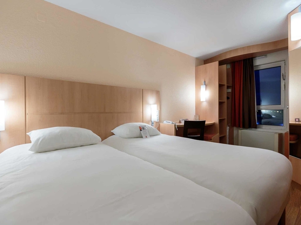 Imagen de la habitación del Hotel Ibis Clermont Ferrand Sud Carrefour Herbet. Foto 9