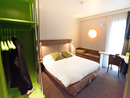 Imagen de la habitación del Hotel Ibis Clermont-Ferrand Centre Stade. Foto 18
