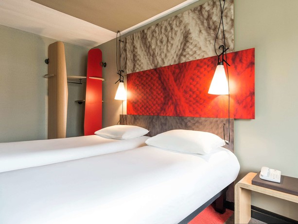 Imagen de la habitación del Hotel Ibis Cognac. Foto 12