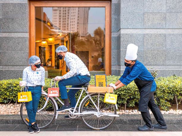 Imagen del bar/restaurante del Hotel Ibis Coimbatore City Centre. Foto 8