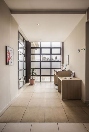 Imagen de los interiores del Hotel Ibis Constantine. Foto 16