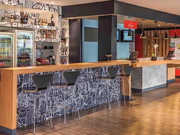 Imagen general del Hotel Ibis Curitiba Aeroporto. Foto 2