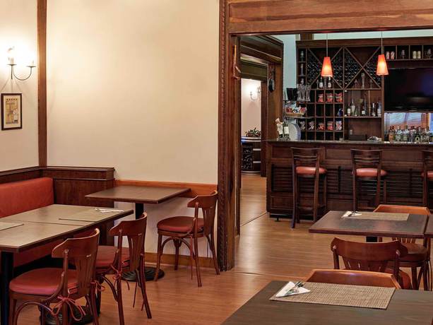 Imagen del bar/restaurante del Hotel Ibis Curitiba Batel. Foto 5