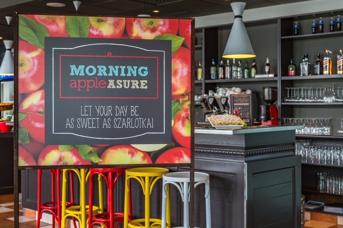 Imagen del bar/restaurante del Hotel Ibis Czestochowa. Foto 5