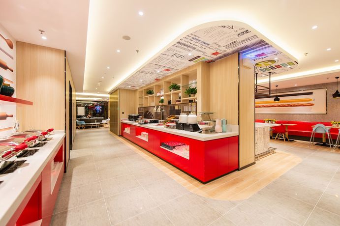 Imagen del bar/restaurante del Hotel Ibis Dalian Xinghai Park. Foto 6