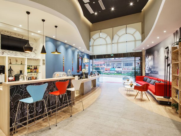 Imagen de los interiores del Hotel Ibis Dazhou Xuanhan. Foto 19