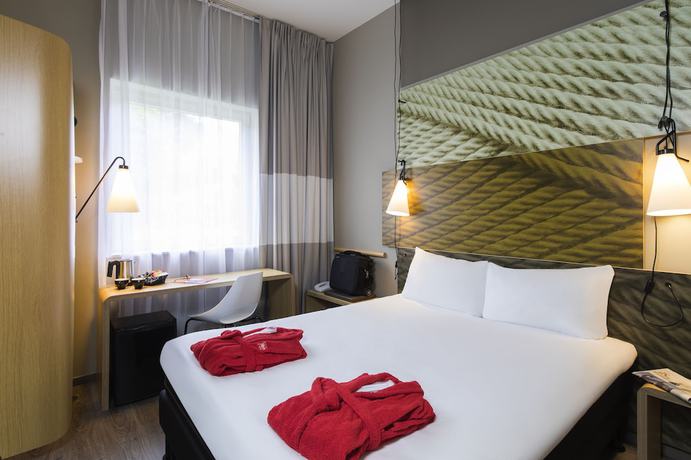 Imagen de la habitación del Hotel Ibis De Haan. Foto 6