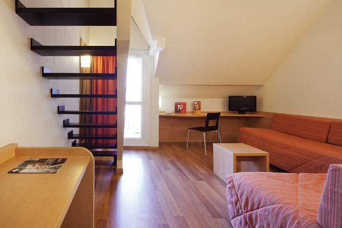 Imagen de la habitación del Hotel Ibis Deauville Centre. Foto 8