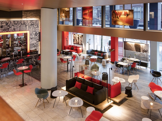 Imagen del bar/restaurante del Hotel Ibis Den Haag City Centre. Foto 12