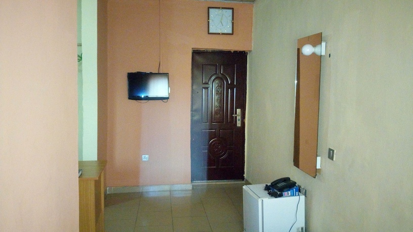 Imagen de la habitación del Hotel Ibis Diamond. Foto 6