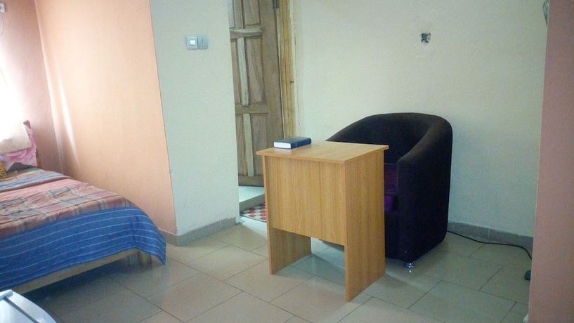 Imagen de la habitación del Hotel Ibis Diamond. Foto 9