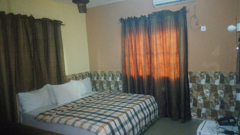 Imagen general del Hotel Ibis Diamond. Foto 1