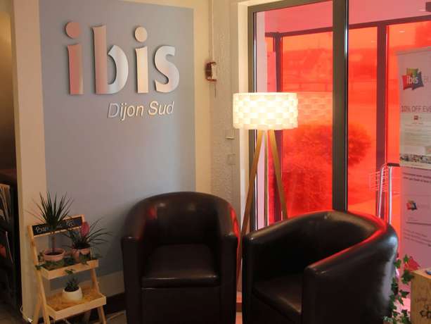 Imagen de los interiores del Hotel Ibis Dijon Sud. Foto 20
