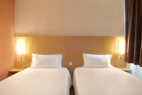 Imagen de la habitación del Hotel Ibis Dongguan Dongcheng. Foto 7