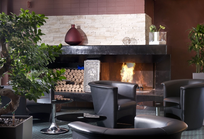 Imagen de los interiores del Hotel Ibis Dortmund West. Foto 14