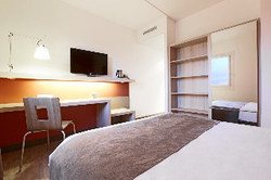 Imagen general del Hotel Ibis Douai Dechy. Foto 3