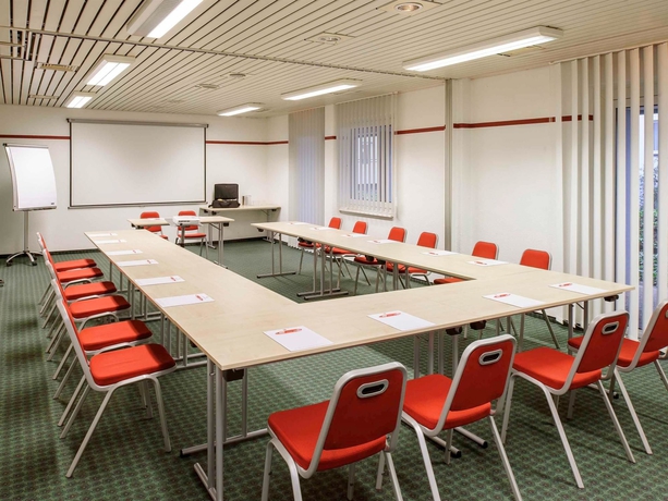 Imagen de los interiores del Hotel Ibis Düsseldorf Hauptbahnhof. Foto 12