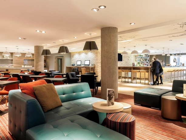 Imagen del bar/restaurante del Hotel Ibis Edinburgh Centre South Bridge - Royal Mile. Foto 11