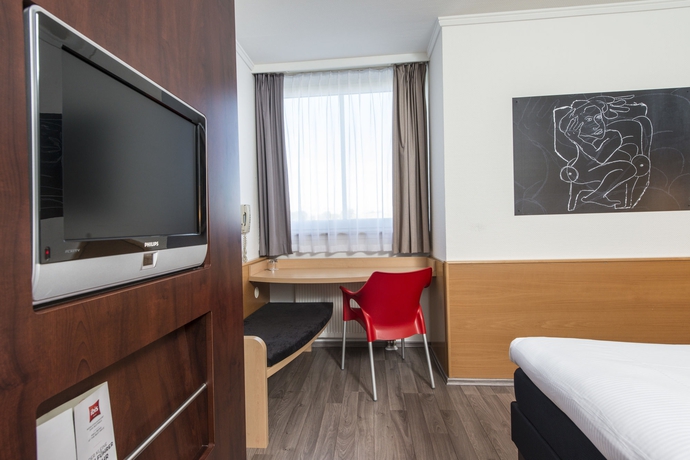 Imagen de la habitación del Hotel Ibis Eisenach. Foto 7