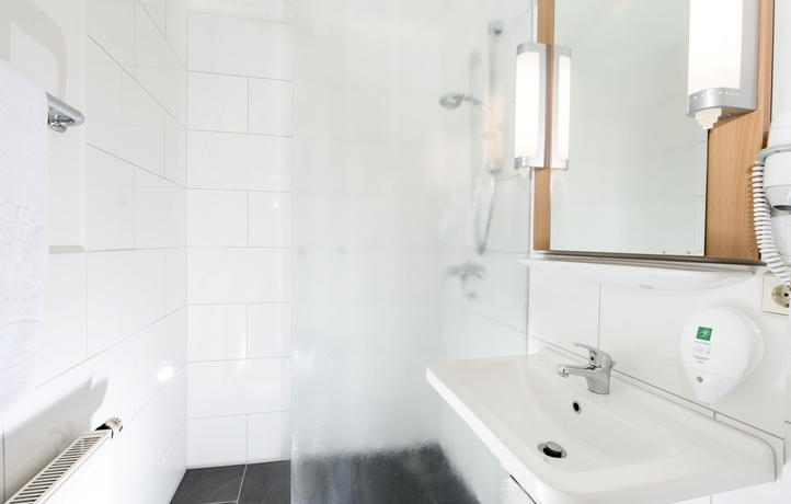 Imagen de la habitación del Hotel Ibis Eisenach. Foto 12