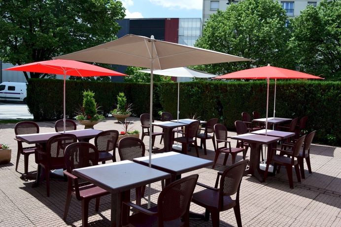 Imagen de los exteriores del Hotel Ibis Epinal Centre Ville. Foto 14